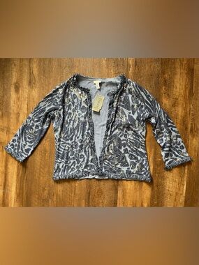 Chicos NWT blue animal print lightweight open front cardigan sweater medium